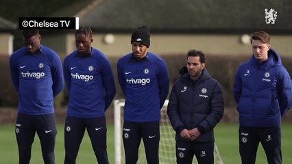 Décès de Vialli - Les joueurs de Chelsea ont fait une minute de silence