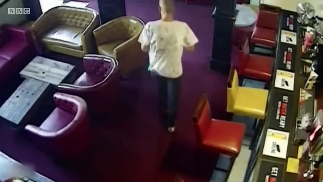 Caught Red Handed - Se7 - Ep11 HD Watch