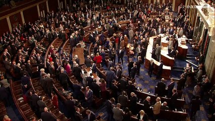 Kevin McCarthy eleito presidente da Câmara dos Representantes à 15.ª votação