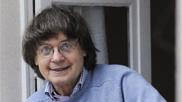 GALA VIDEO - Attentats de Charlie Hebdo : que devient l’épouse de Cabu ?