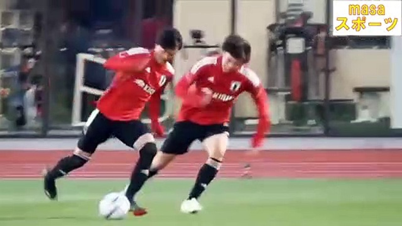 三笘薫のドリブルに日本人は お手上げ...