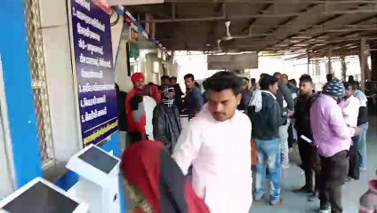 शुभारंभ के दूसरे दिन ही बंद हो गई एक टोकन मशीन