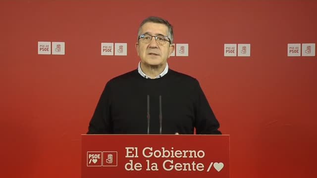 Patxi López acusa al PP de entorpecer, impedir y bloquear los planes anticrisis del Gobierno