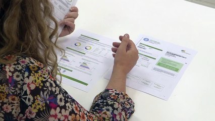 El precio de la luz se desploma un 78,43%, hasta los 22,62 euros/MWh