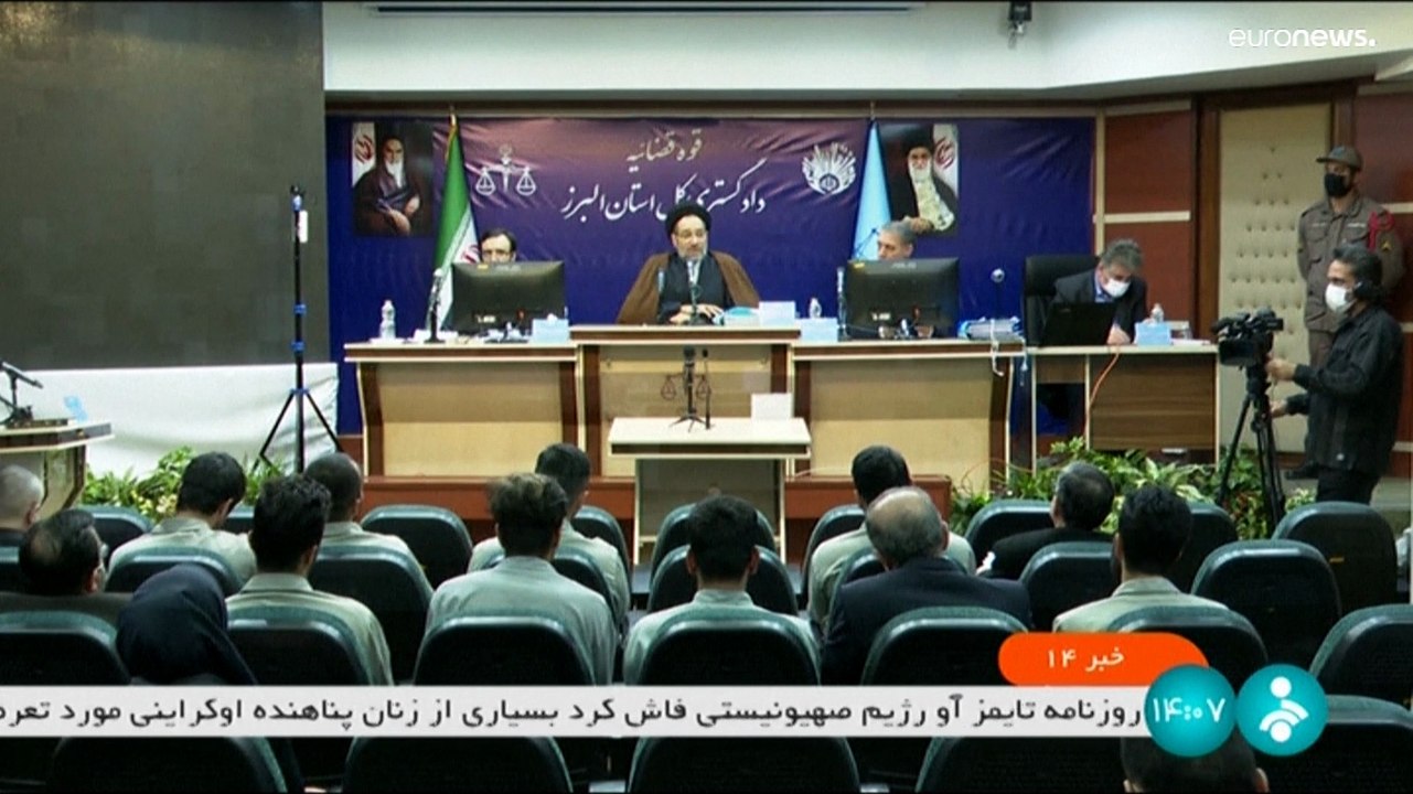 إيران تعدم رجلَين لارتباطهما بالاحتجاجات إثر وفاة مهسا أميني