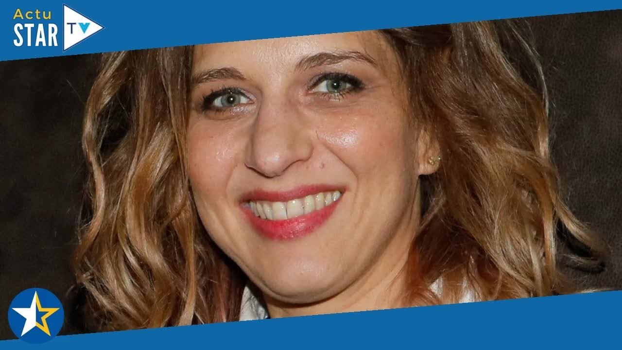 Amandine Bourgois (Nouvelle Star) est maman ! Doux prénom choisi, visage du bébé dévoilé en photos