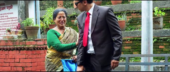 Pashupati Prasad Bande-annonce (EN)