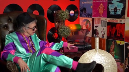 Super Granny...even I can't dance like her - @Pink for princess