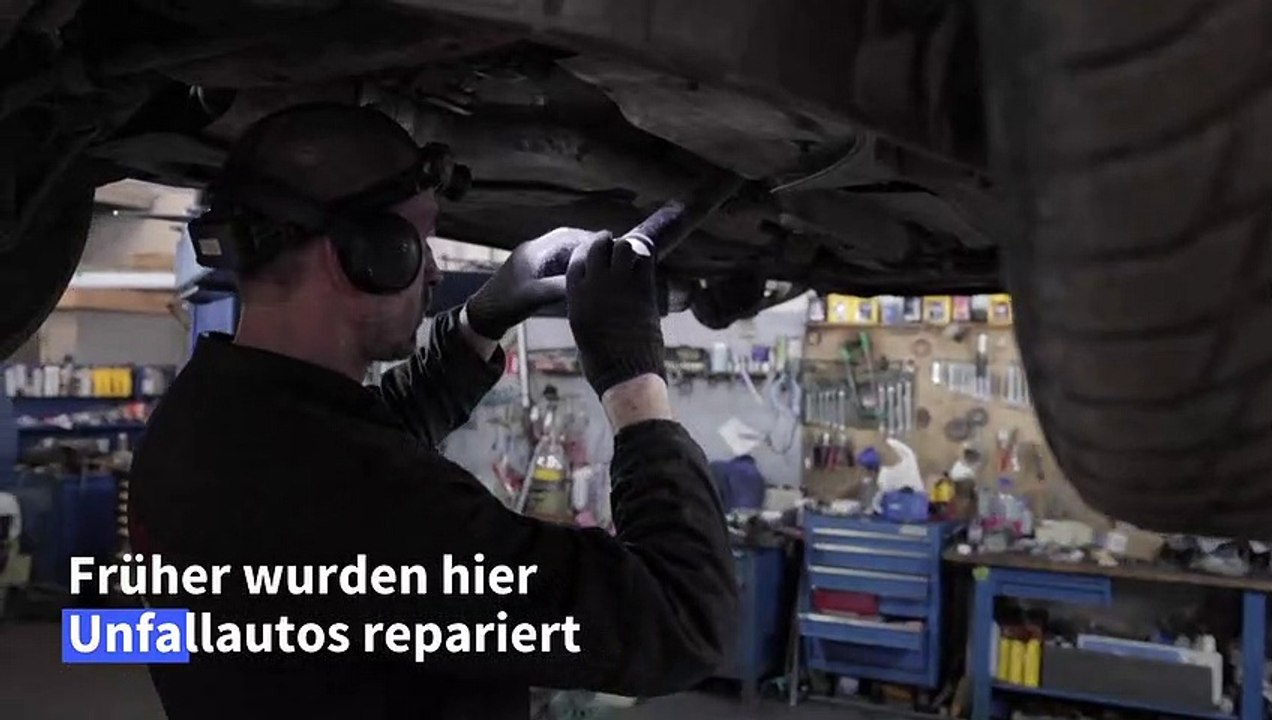 Vom Gebrauchtwagen zum Frontfahrzeug - Werkstatt in Kiew rüstet Autos um