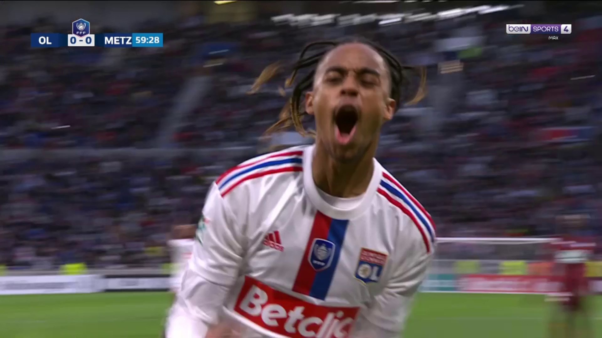 Coupe de France : Bradley Barcola libère l'OL contre Metz !