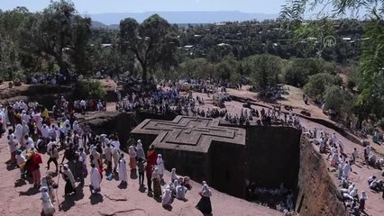 Etiyopyalı Ortodoks Hristiyanlar Noel bayramını kutladı