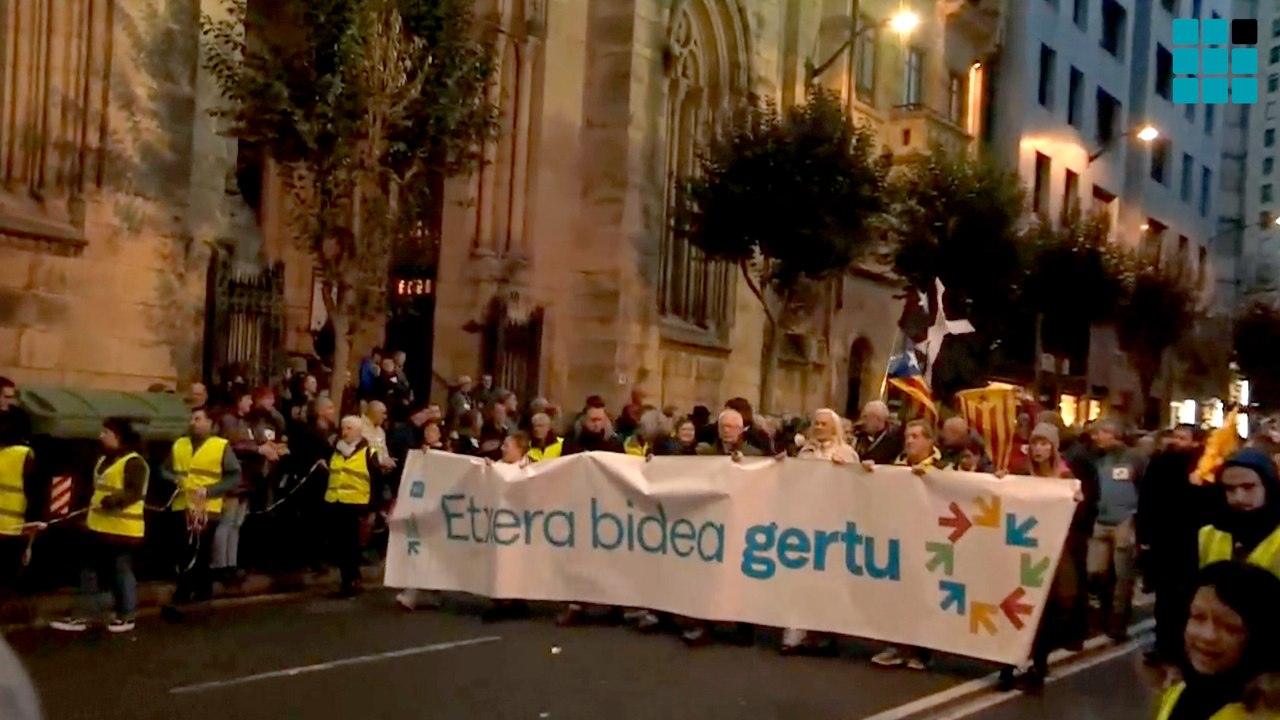 La izquierda abertzale saca a 20.000 personas a la calle en Bilbao por los presos de ETA