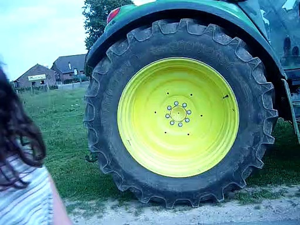 Großer Traktor