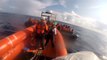 Rescatan a 73 migrantes que viajaban en un bote de goma en el Mediterráneo
