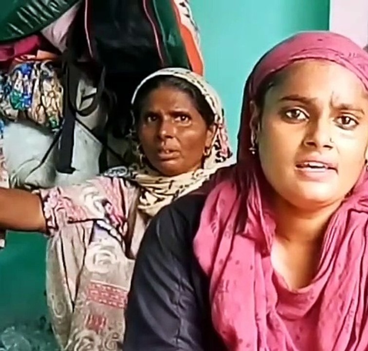 Farmani naaz - 12