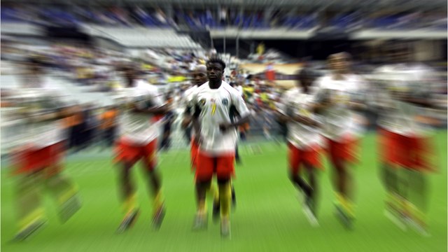 VOICI : « Repose en paix : les stars du foot rendent hommage à Modeste M'Bami, mort à 40 ans