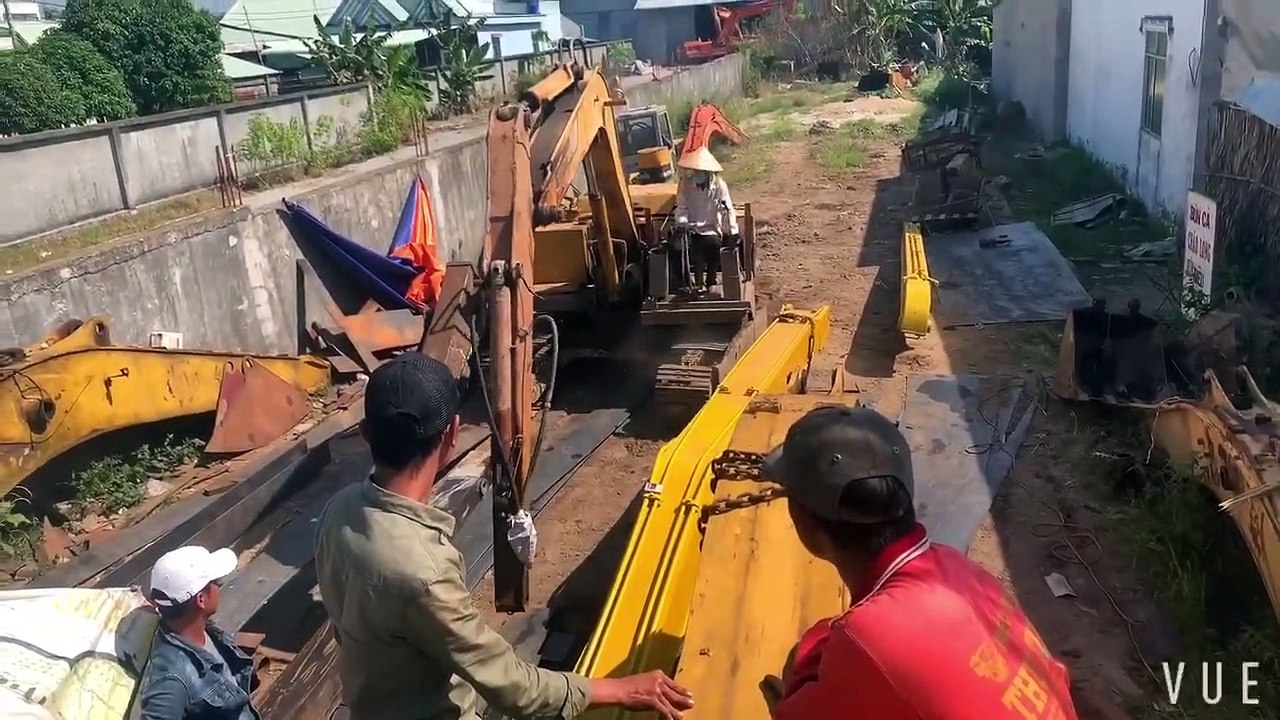 Excavator XE CUỐC _ THÁO CẦN ZIN  VÀ NGẮN “CẦN DÀI” 15m CHO CHIẾC “SUMITOMO” #S256 F2 (phần 1)
