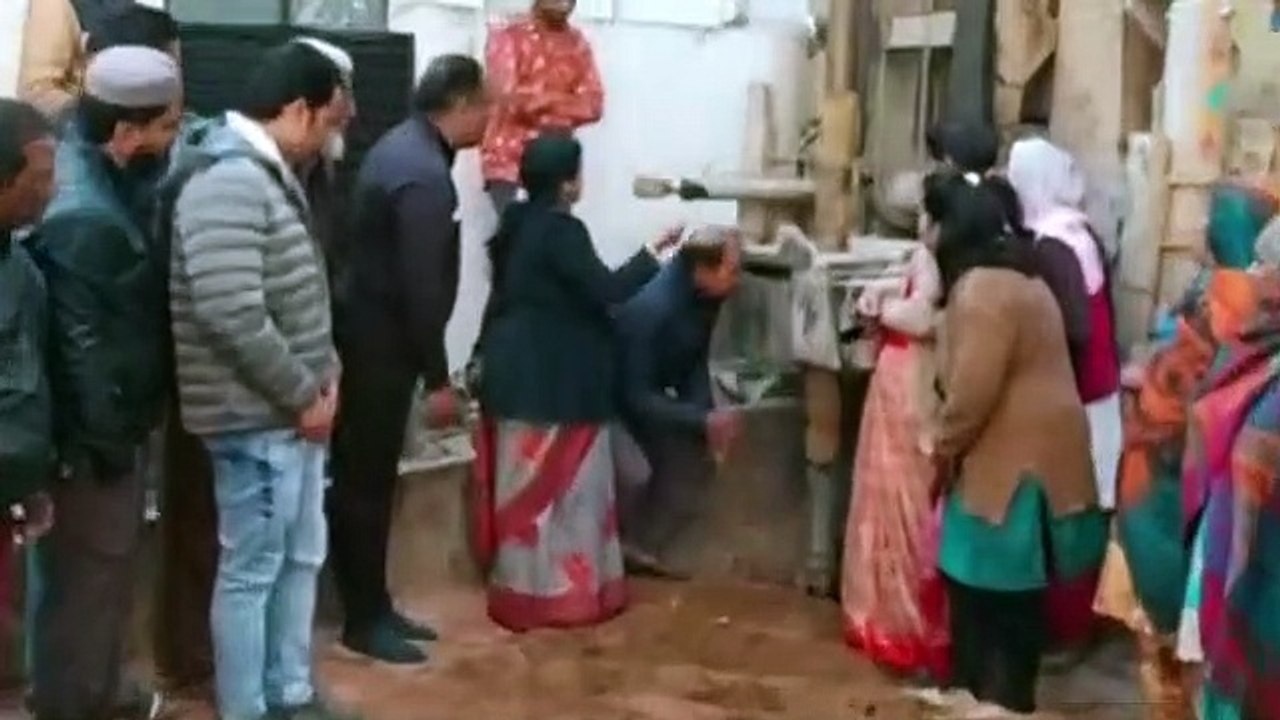 सालों पुरानी समस्या हुई दूर तो लोगों ने यूं जता...