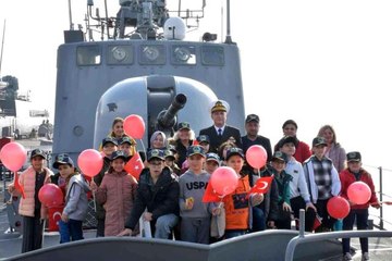 Minik Hamza'nın hayalini Deniz Kuvvetleri gerçekleştirdi