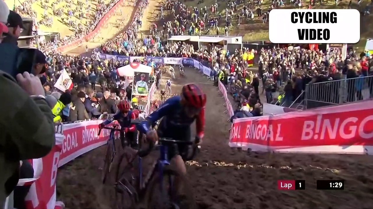 Big Crashes For Fem van Empel On Opening Lap Of Zonhoven World Cup