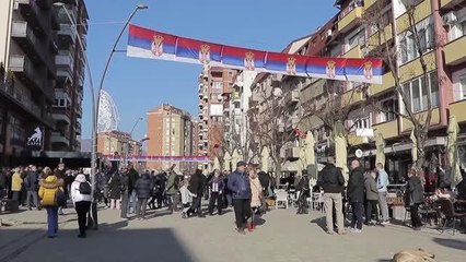KUZEY MİTROVİCA - Sırplar, Kosova'nın kuzeyinde Sırbistan Cumhurbaşkanı karşıtı gösteri düzenledi