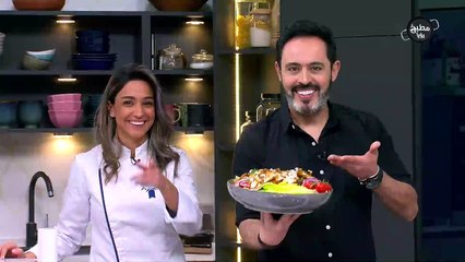 سلطة شاورما الدجاج