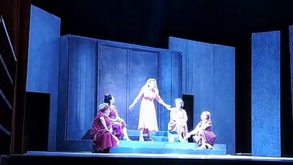 Amanda Sandrelli interpreta Lisistrata al teatro Impero di Marsala