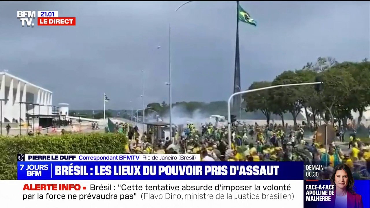 Brésil: les assaillants armés de pierres et de...