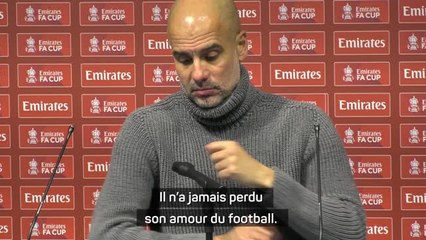 Man. City - Guardiola sur Mahrez : "Quand il joue comme ça, il a raison de se plaindre"