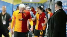 Galatasaray soyunma odasından sevinç görüntüleri