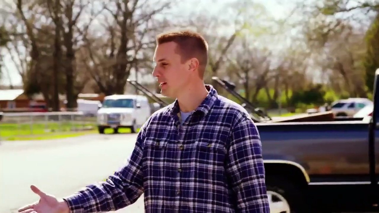 Car Issues - Se1 - Ep12 - Benz with Benefits- Home on the Range HD Watch