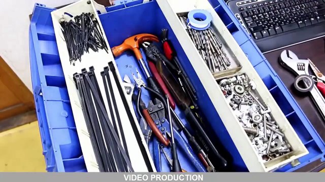 Most Amazing Wild Animal Attacks Lion Attacks Buffalo to Death Craziest Animal Fights Video (2)