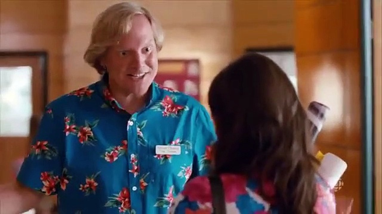 Mr. D - Se5 - Ep04 - Gerry Runs a Sweat Shop HD Watch