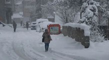 Van’da kar yağışı kuvvetlendi 3 ilçede taşıma kapsamındaki okullar tatil