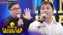 Jugs seeks advice from daily contender Caloy on how to use the falsetto | Tawag Ng Tanghalan