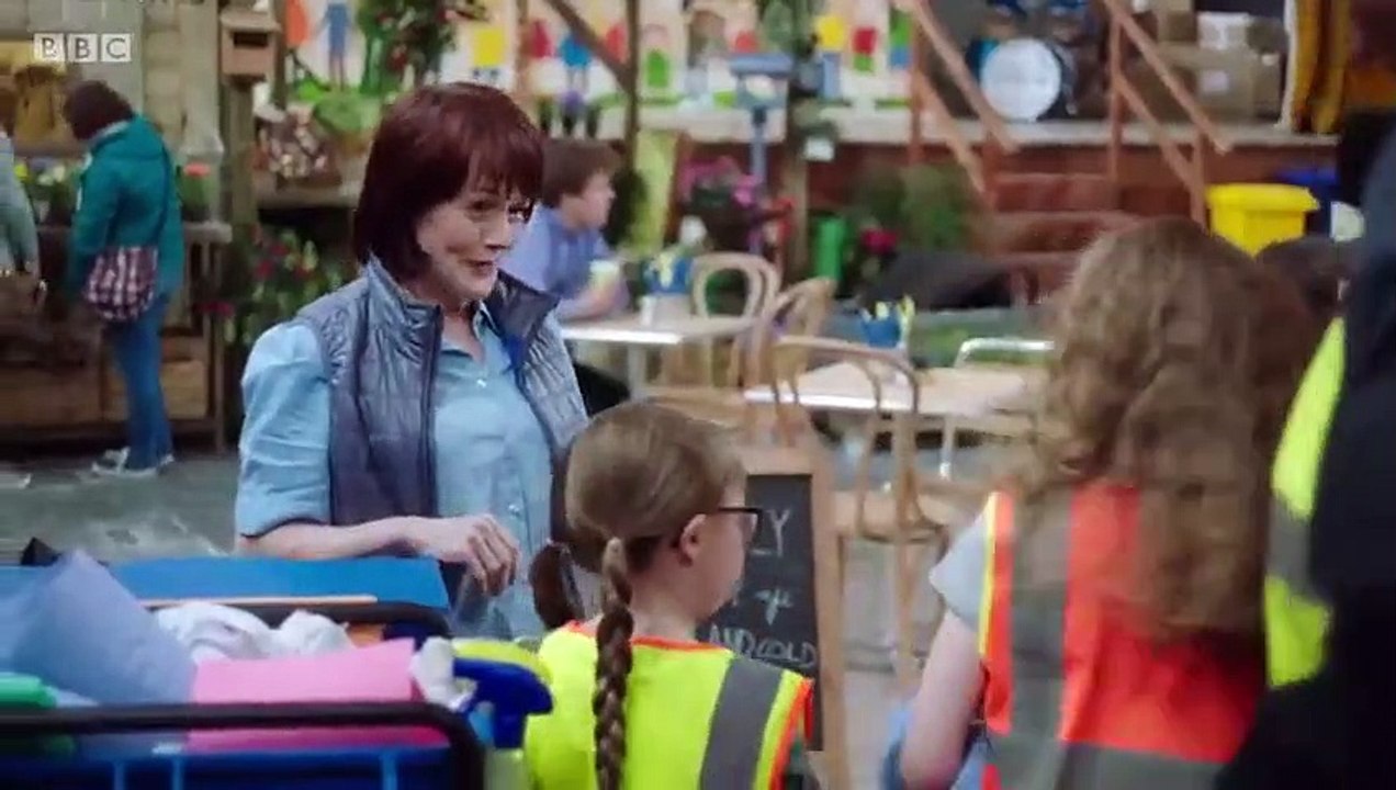 Molly and Mack - Se1 - Ep02 - Litter HD Watch