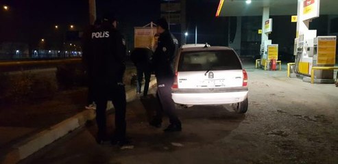Seyir halindeki otomobile silahlı saldırı