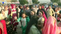 Hindu couples marry in mass wedding ceremony in Karachi
