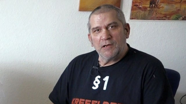 Reingefallen: Hartz und herzlich -Chris schickt Geld an falsche Liebe