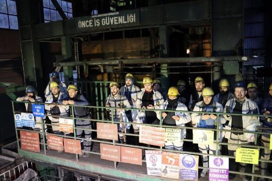 MADEN KAZASINDA YAŞAMINI YİTİREN 8 İŞÇİ, DUALARLA ANILDI