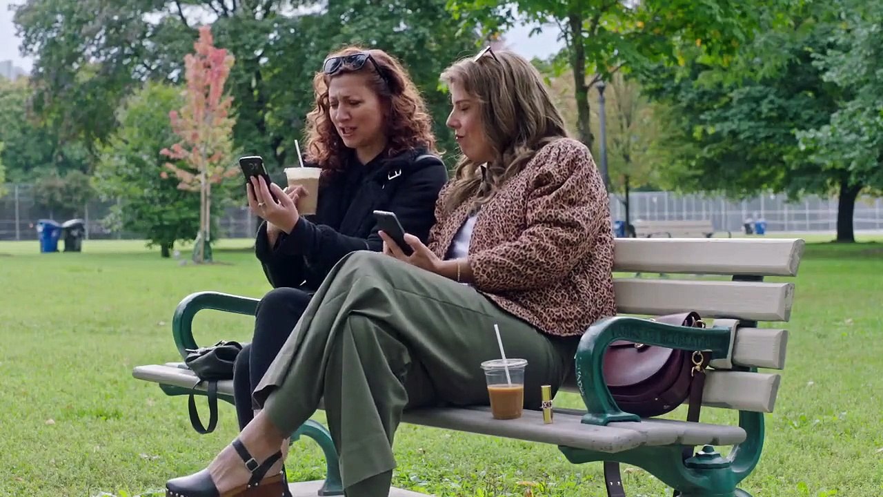 Baroness von Sketch Show - Se5 - Ep03 - Did an Eagle Steal Your Baby HD Watch