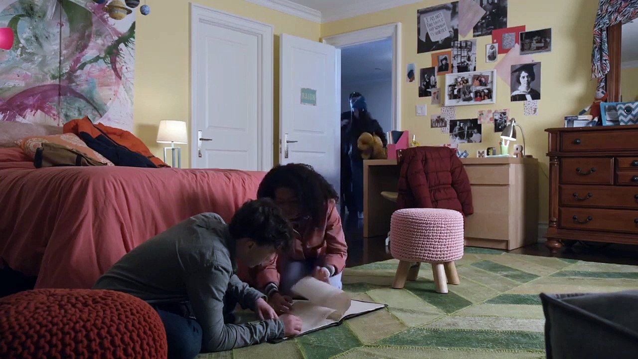 Detention Adventure - Se2 - Ep04 - Seeking Asylum HD Watch