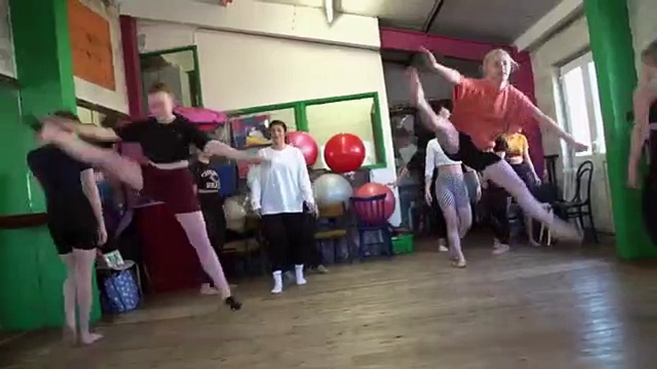 Caught Red Handed - Se8 - Ep08 HD Watch