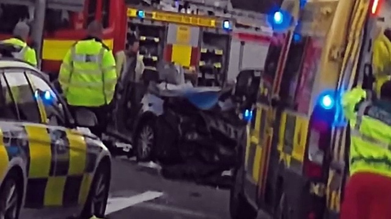 Caught Red Handed - Se8 - Ep10 HD Watch