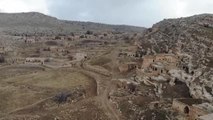 Ezidiler Şırnak'ta huzura kavuşan köylerine geri dönüyor