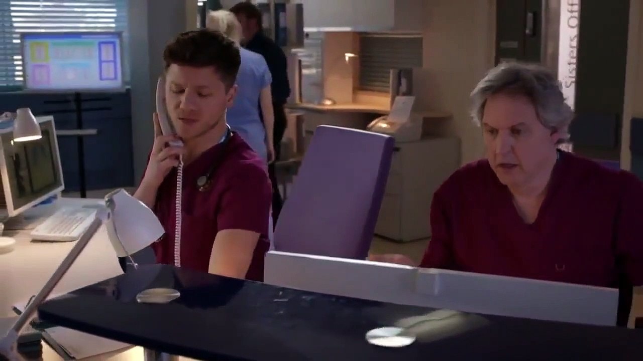 Holby City - Se18 - Ep43 - Back in the Ring HD Watch