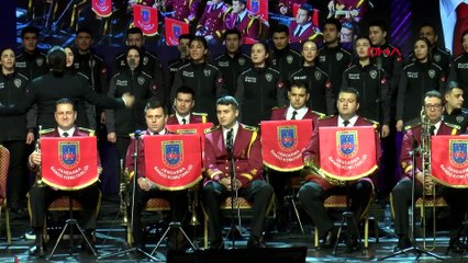 Soylu aynı sözlerle polise seslendi: Ayaklarını kırın