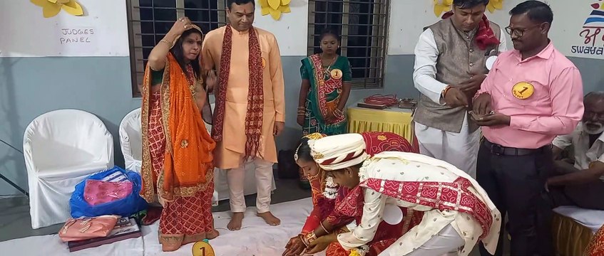 SURAT VIDEO: परिणय सूत्र में बंधे 11 युगल