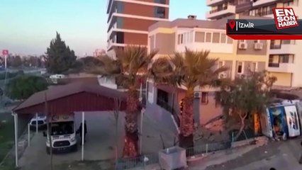 İzmir'de freni boşalan kamyon 112 binasının duvarını yıktı