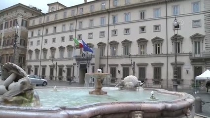 AB Komisyonu Başkanı Leyen, İtalya Başbakanı Meloni ile bir araya geldi